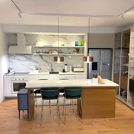Silver Beach Holiday Apartman Ezustpart Apartament *