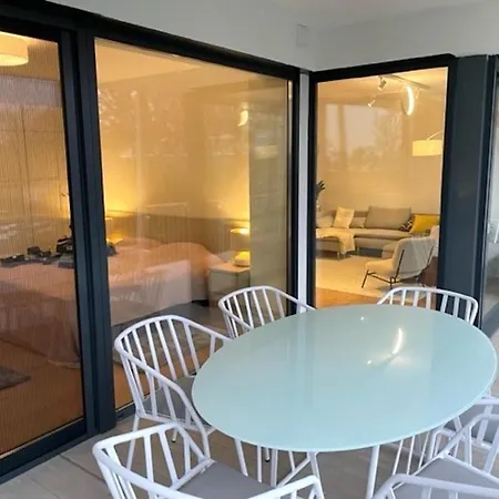 Apartament Silver Beach Holiday Apartman Ezustpart